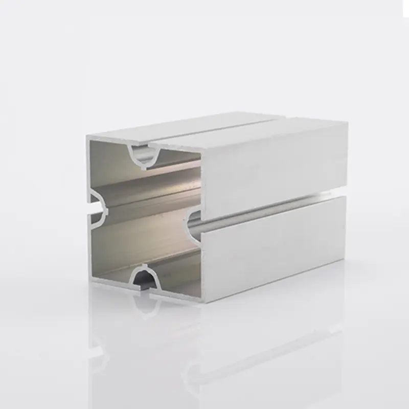 exhibition maxima extrusion