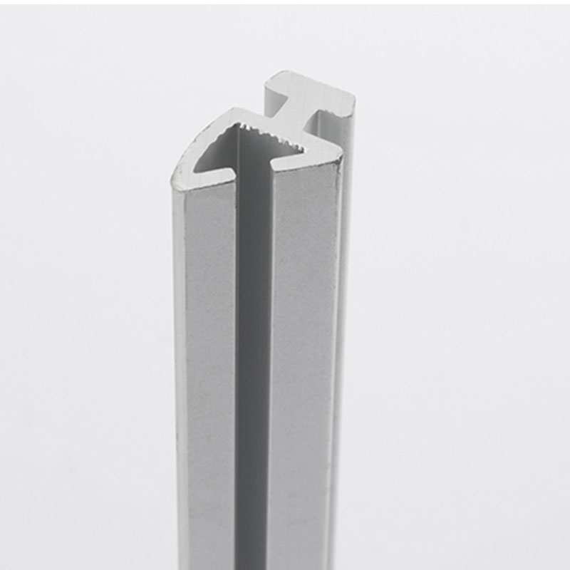 40 degree upright extrusion for aluminum display