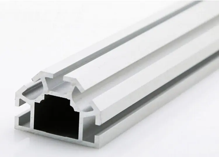 1/2 column display booth extrusion