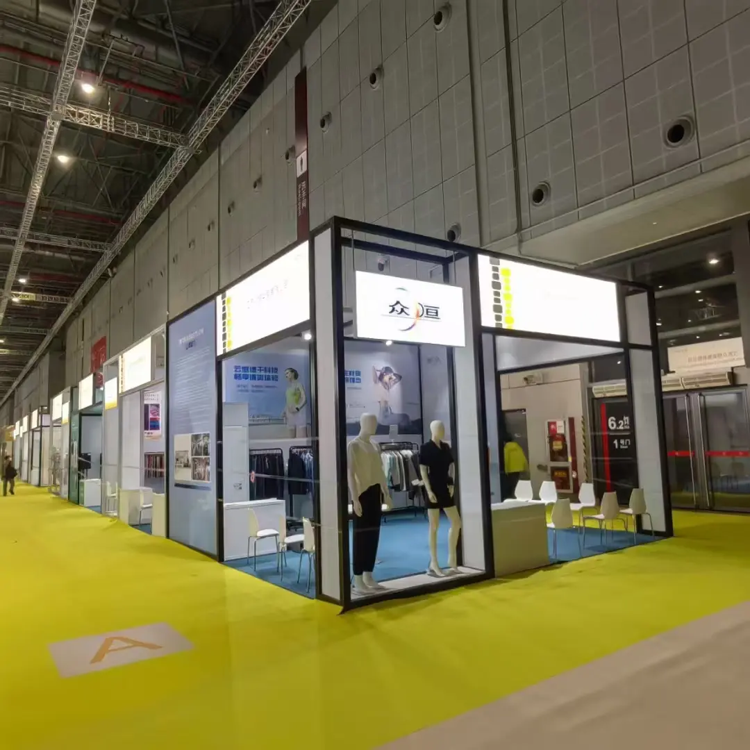 Boost your brand with shopping mall apparel displays