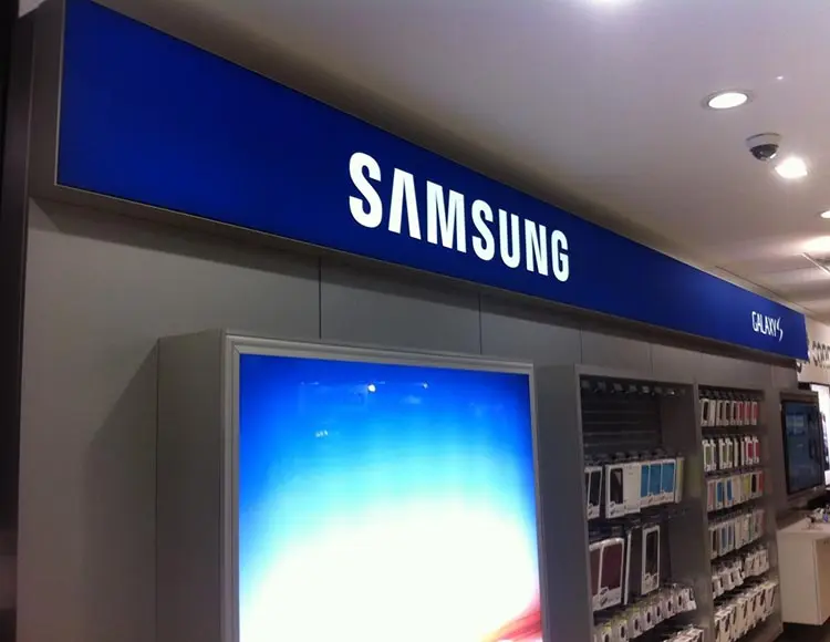 Light up your brand with Aluminum Frame LED Light Box