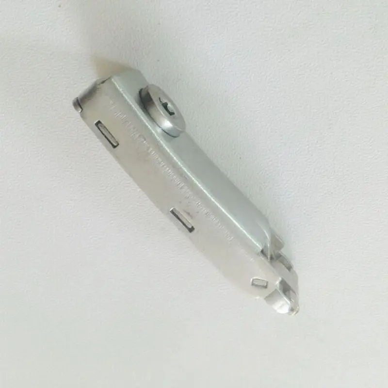 Curved Tension Lock steel 3-claw Tension Lock for Octanorm Exhibition Booth